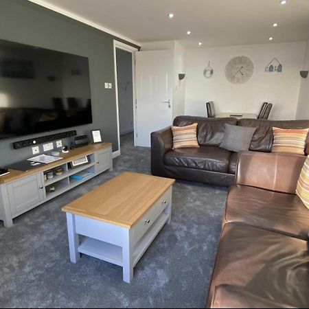 Ferienwohnung Super Prime Luxury Waterfront View Dbay By Tba Saint Davids  Exterior foto